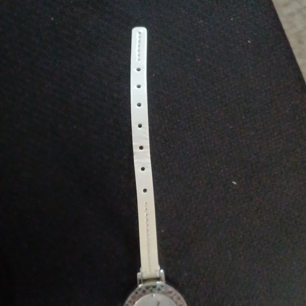 Coach watch - Picture 4 of 4